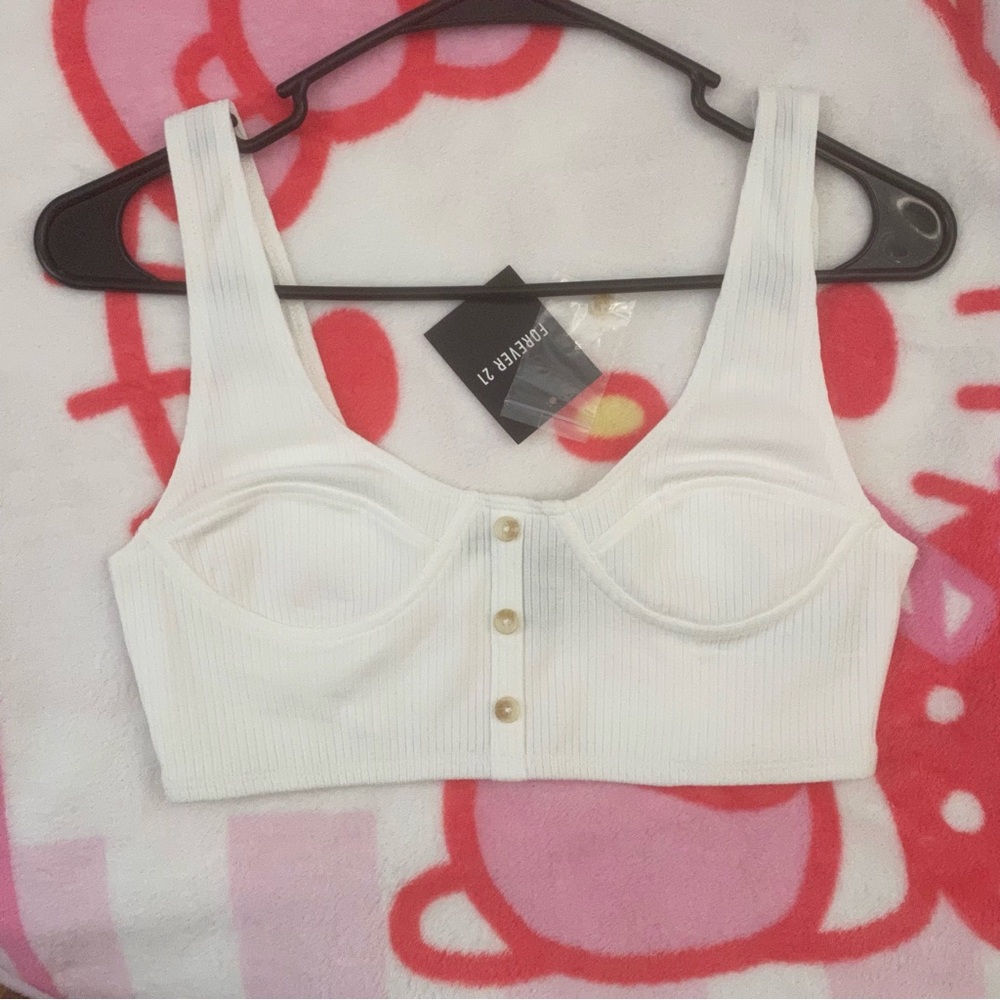 Forever 21 White Crop Top S